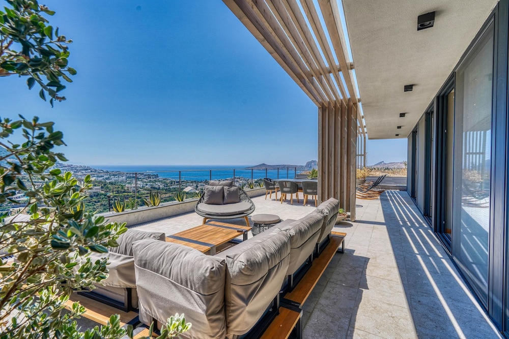 G Beyond Residences & Villas 16/50