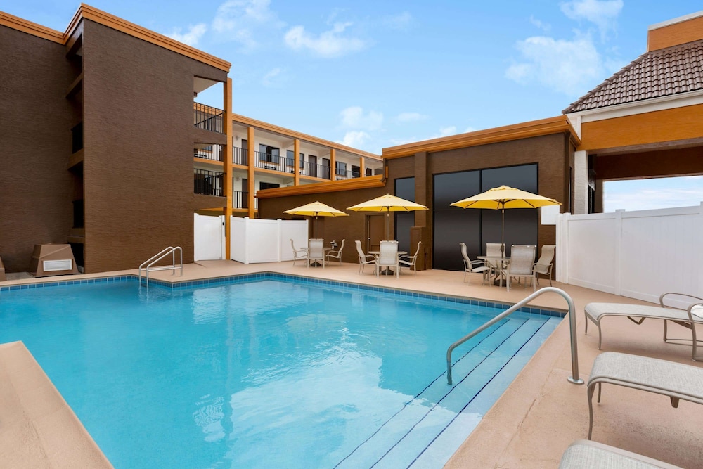 Days Inn N Orlando Casselberry 1/49