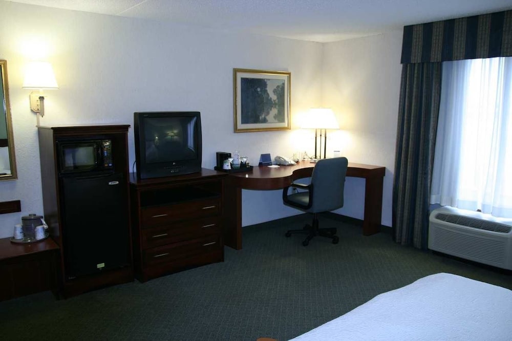 Hampton Inn And Suites Springfield Southwest 49/54