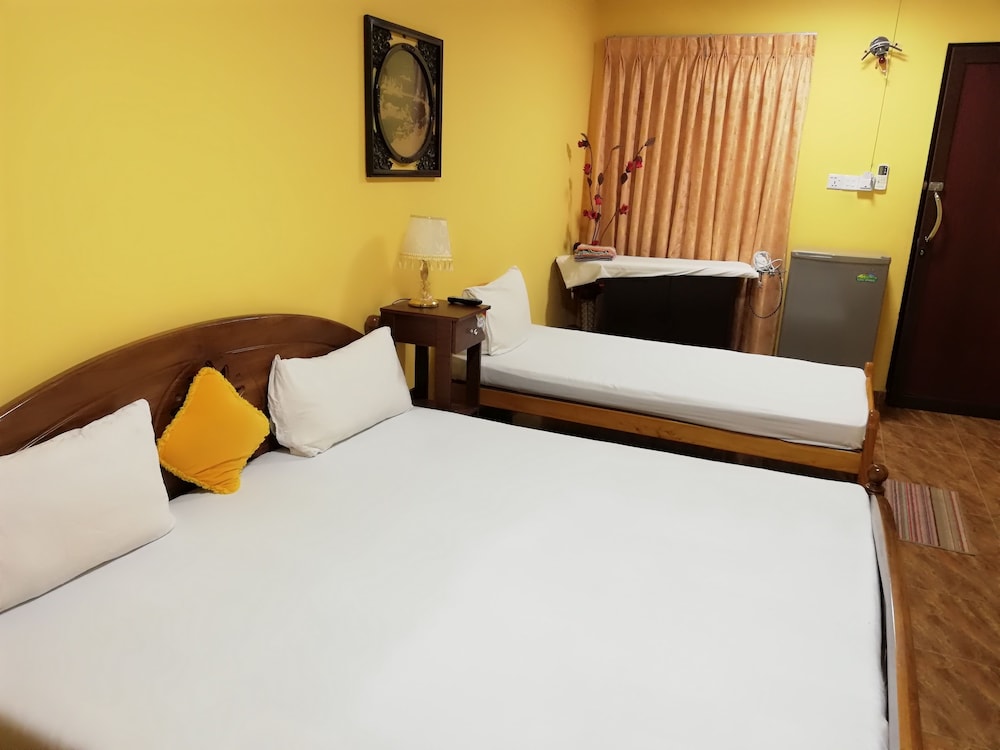Sunshine Hotel And Hall 13/46