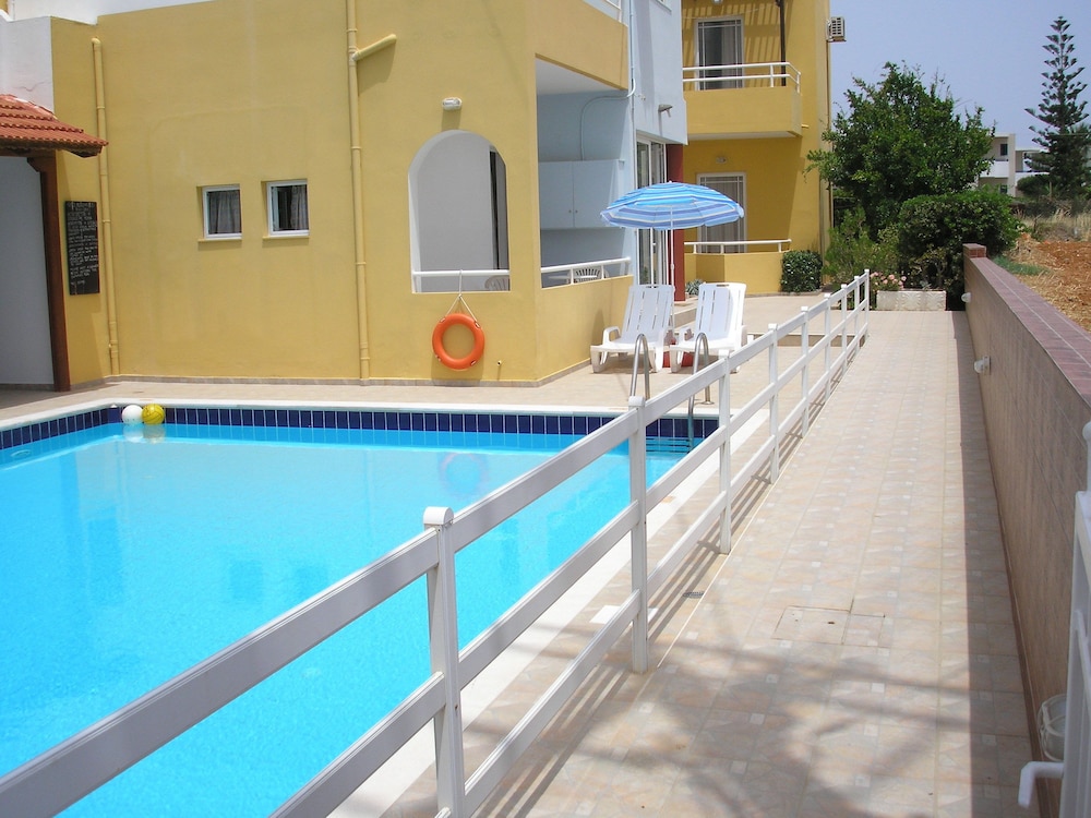 Dimitra Apartment Gouves 20/26