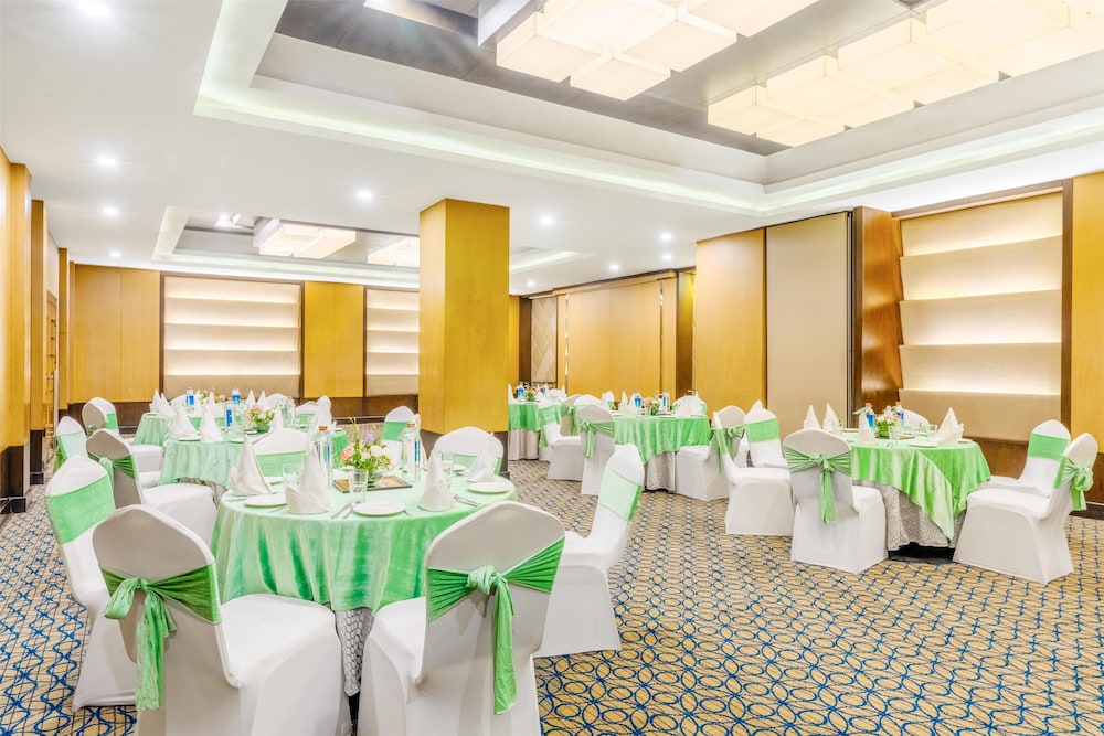 Park Plaza Gurugram 60/66