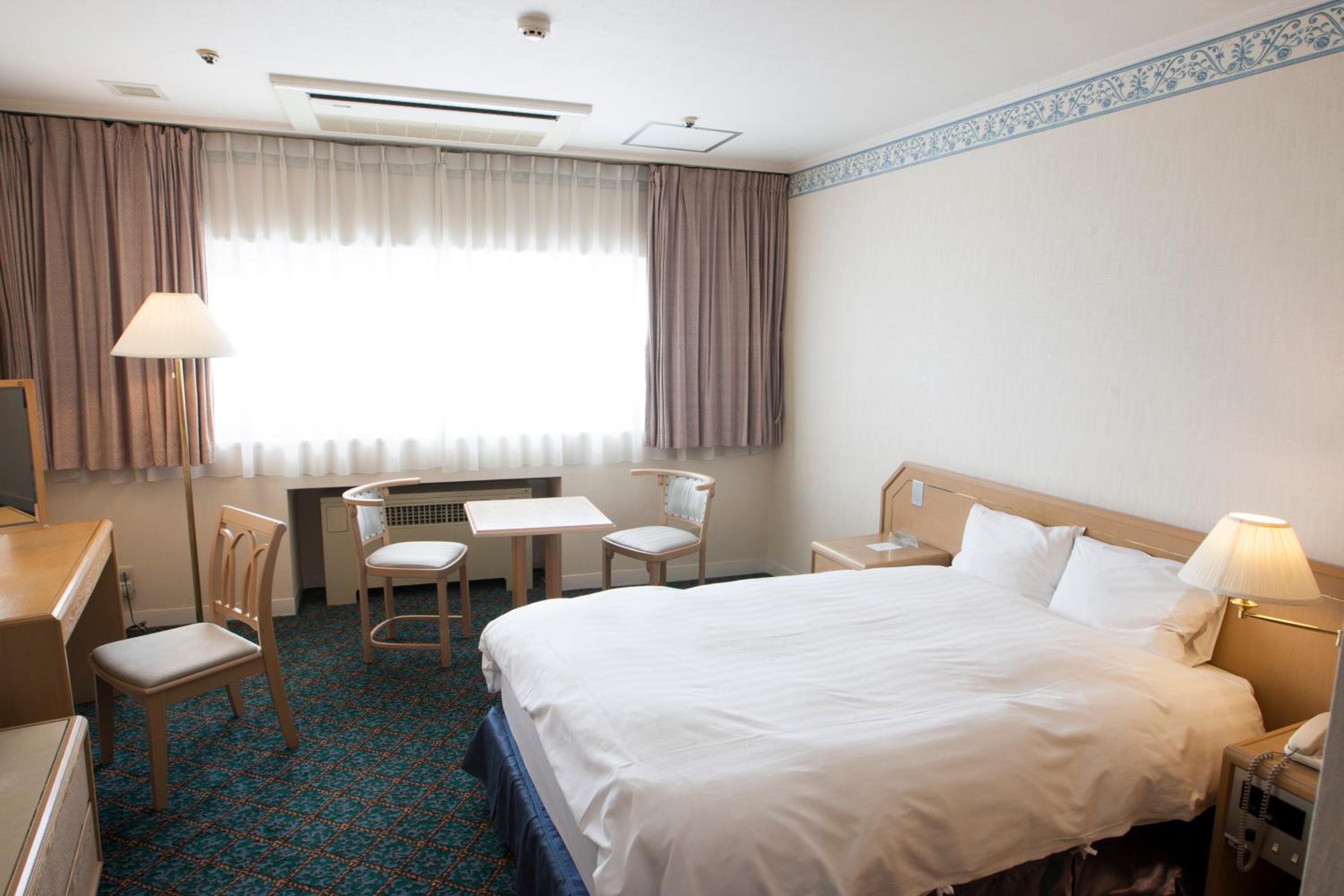 Room, Double Bed