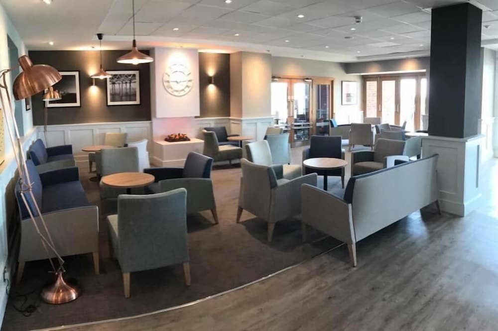 St. Ives Hotel 30/50