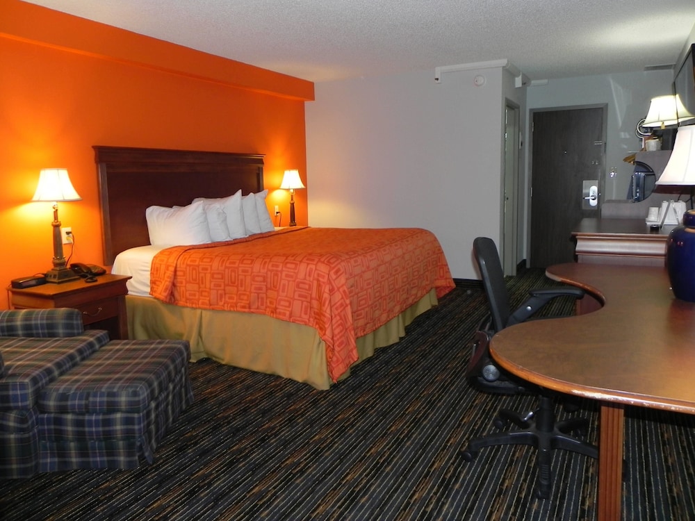 Howard Johnson by Wyndham Lexington 18/33