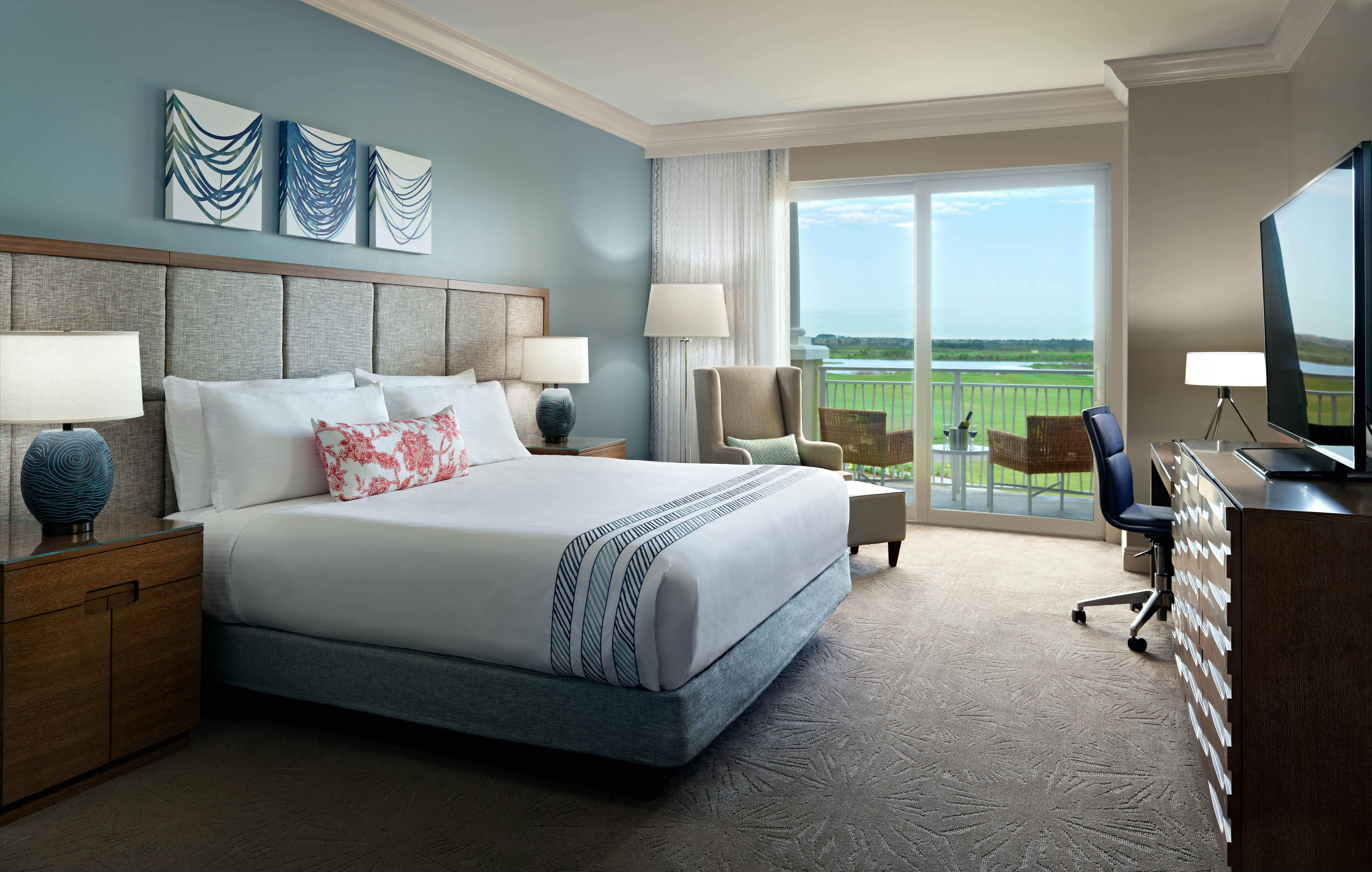 3 Bedrooms, Sunset, Lodge, Suite, 1 King and 2 Queen Beds، Omni Orlando Resort At Championsgate 2/7