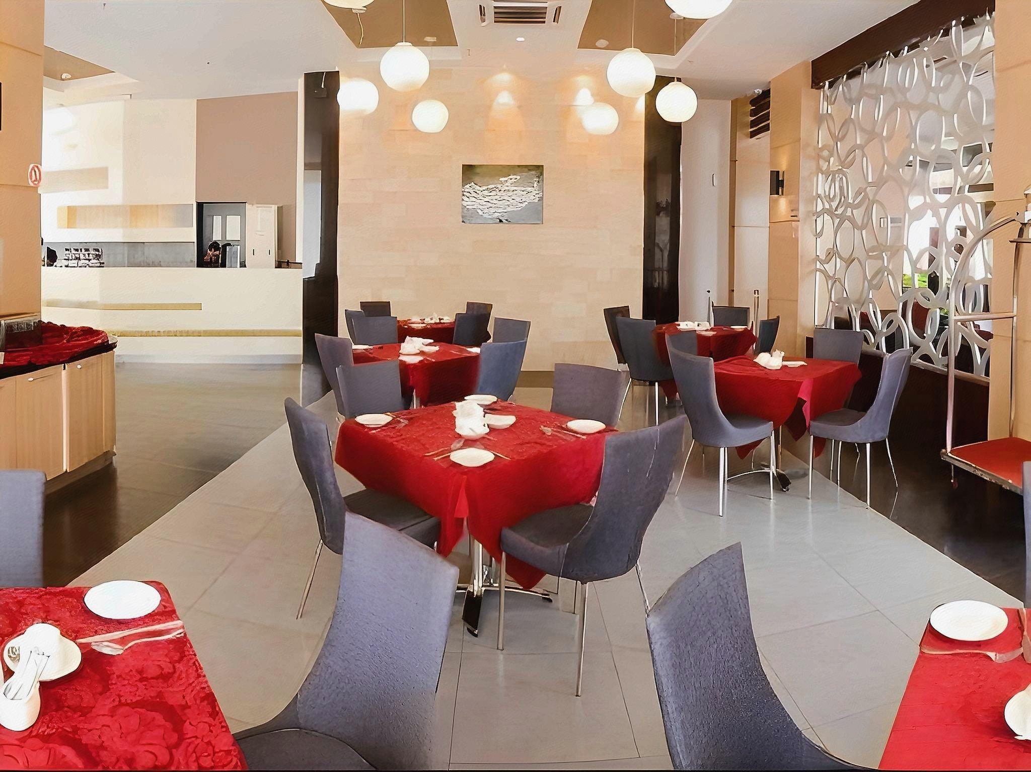 LA Hotel Tawau 20/24