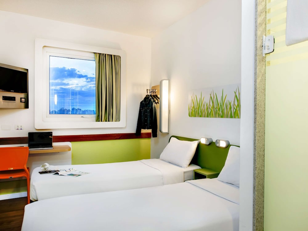 Ibis Budget Porto Alegre 21/66