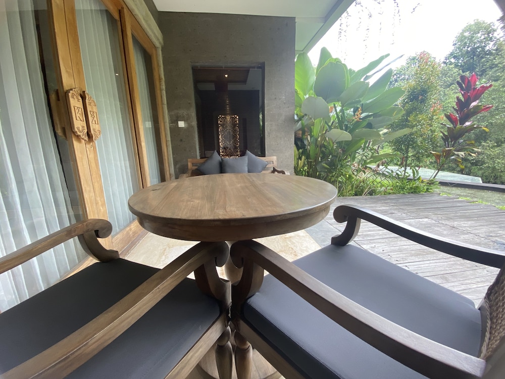 KENRAN, SUITE, TERRACE
