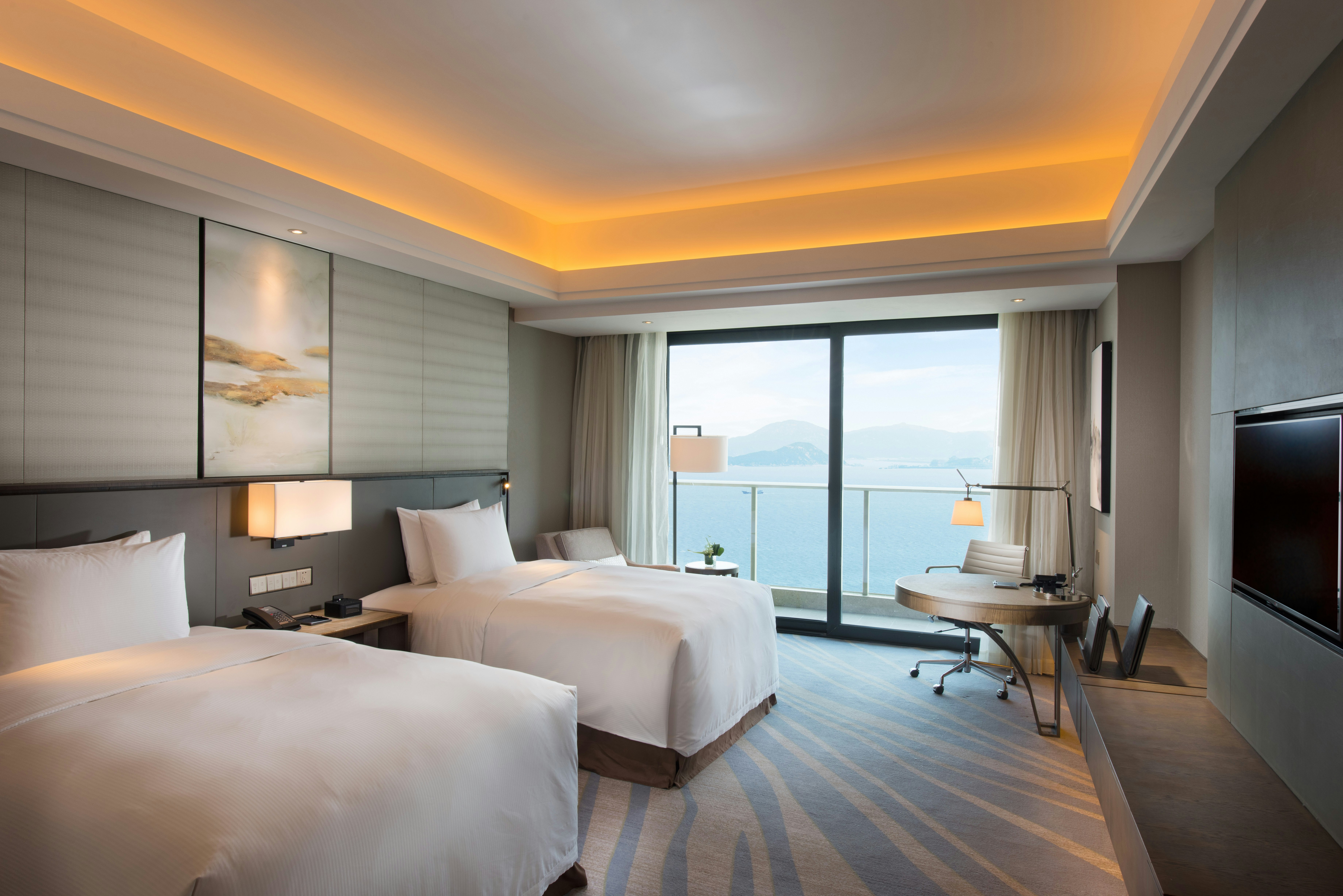 Executive, Twin Beds, Sea View
