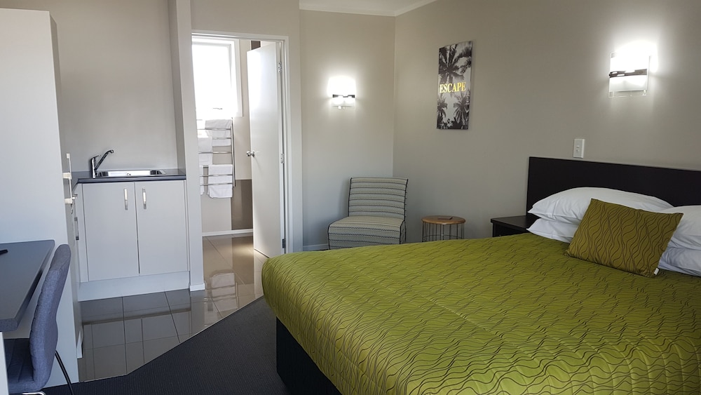 Aspree Motor Inn 14/49