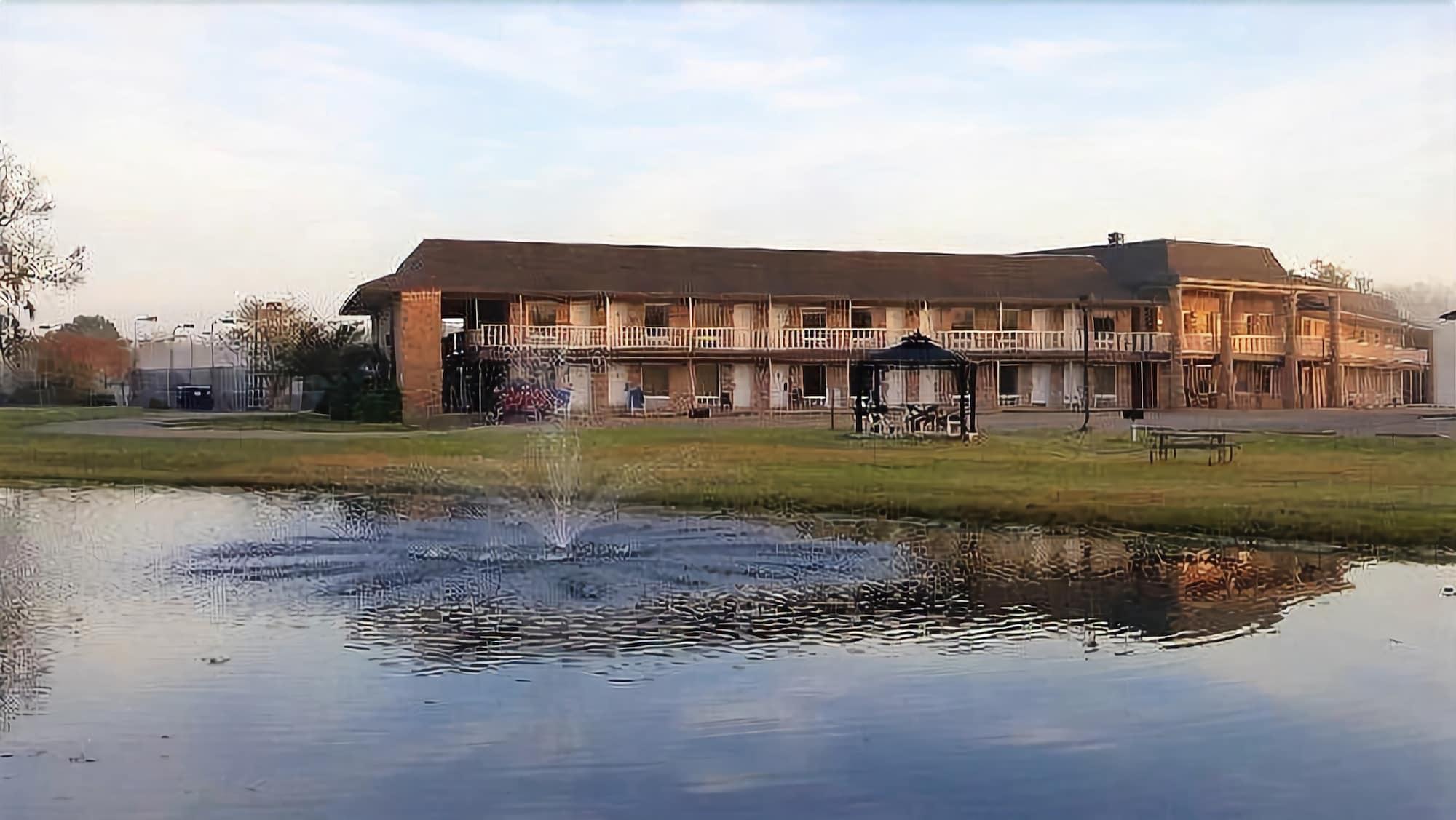 Lakeview Hotel 31/32