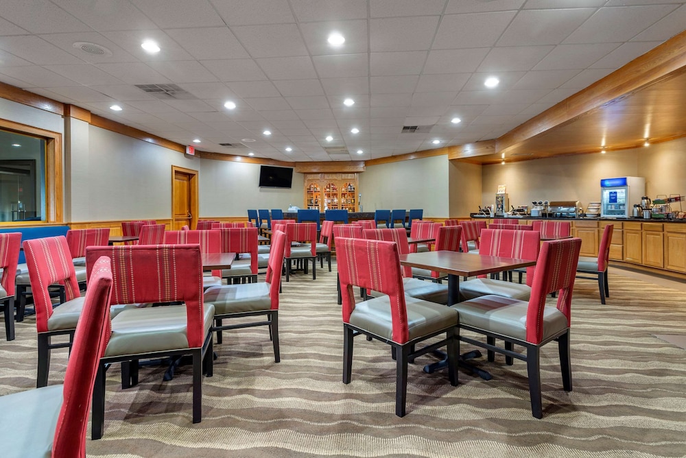 Comfort Inn Lancaster County North-PA Tpke 9/19