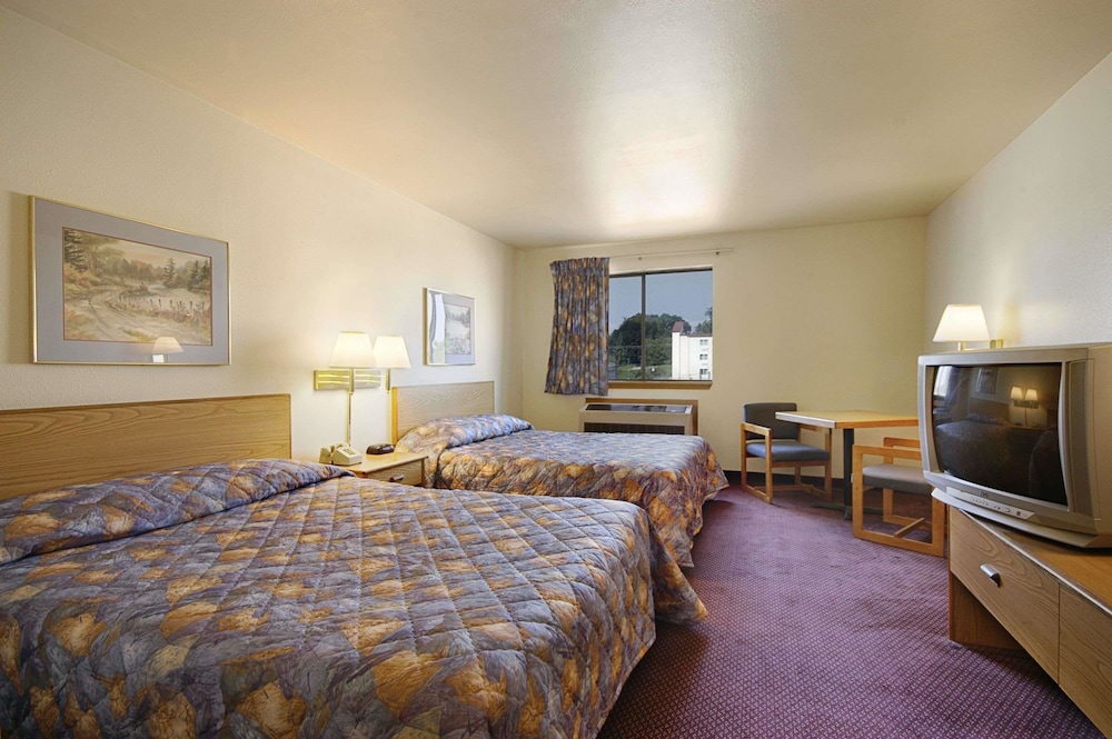 Ramada by Wyndham York Harrisburg Hershey 9/27