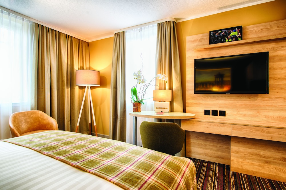 Leonardo Royal Hotel Edinburgh Haymarket 11/45