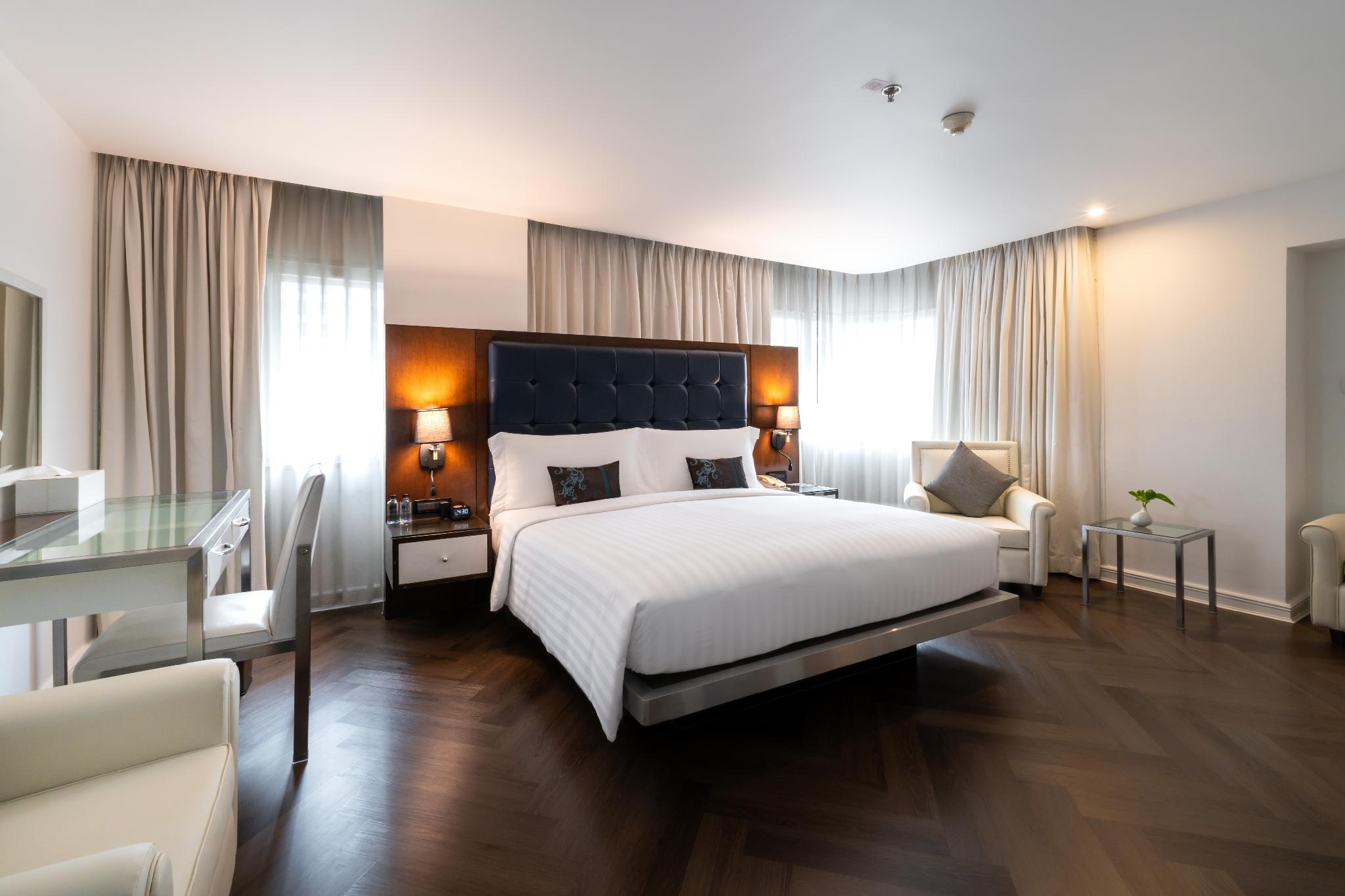 Room, 1 Double and 1 Single Bed, Guest House