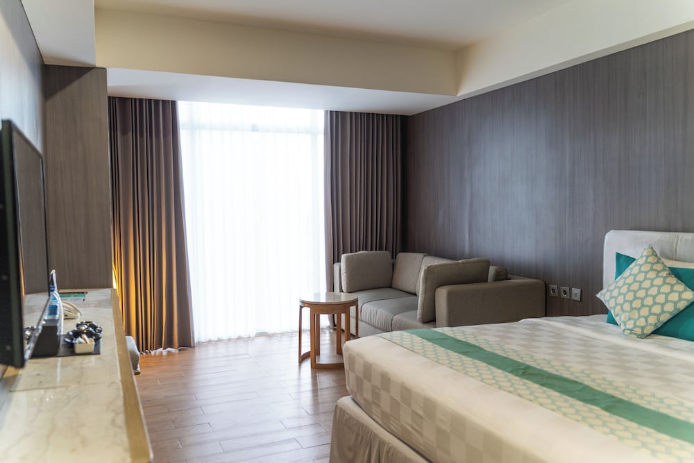 BEDROCK HOTEL 58/73