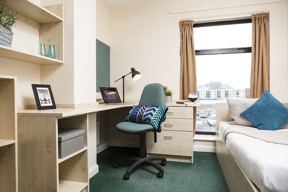 Newport Student Village 21/26