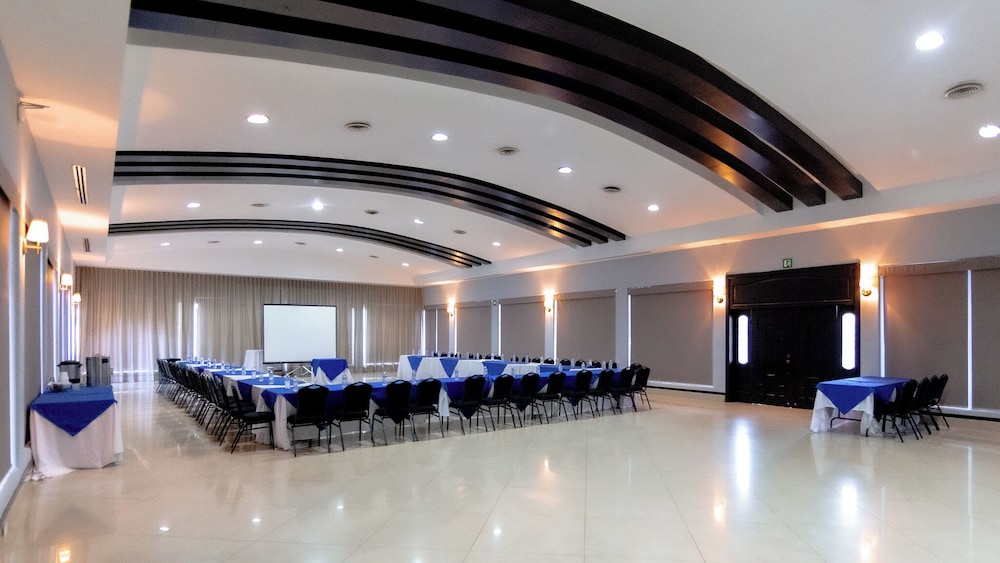 InHouse Select Hacienda Tres Rios 52/70