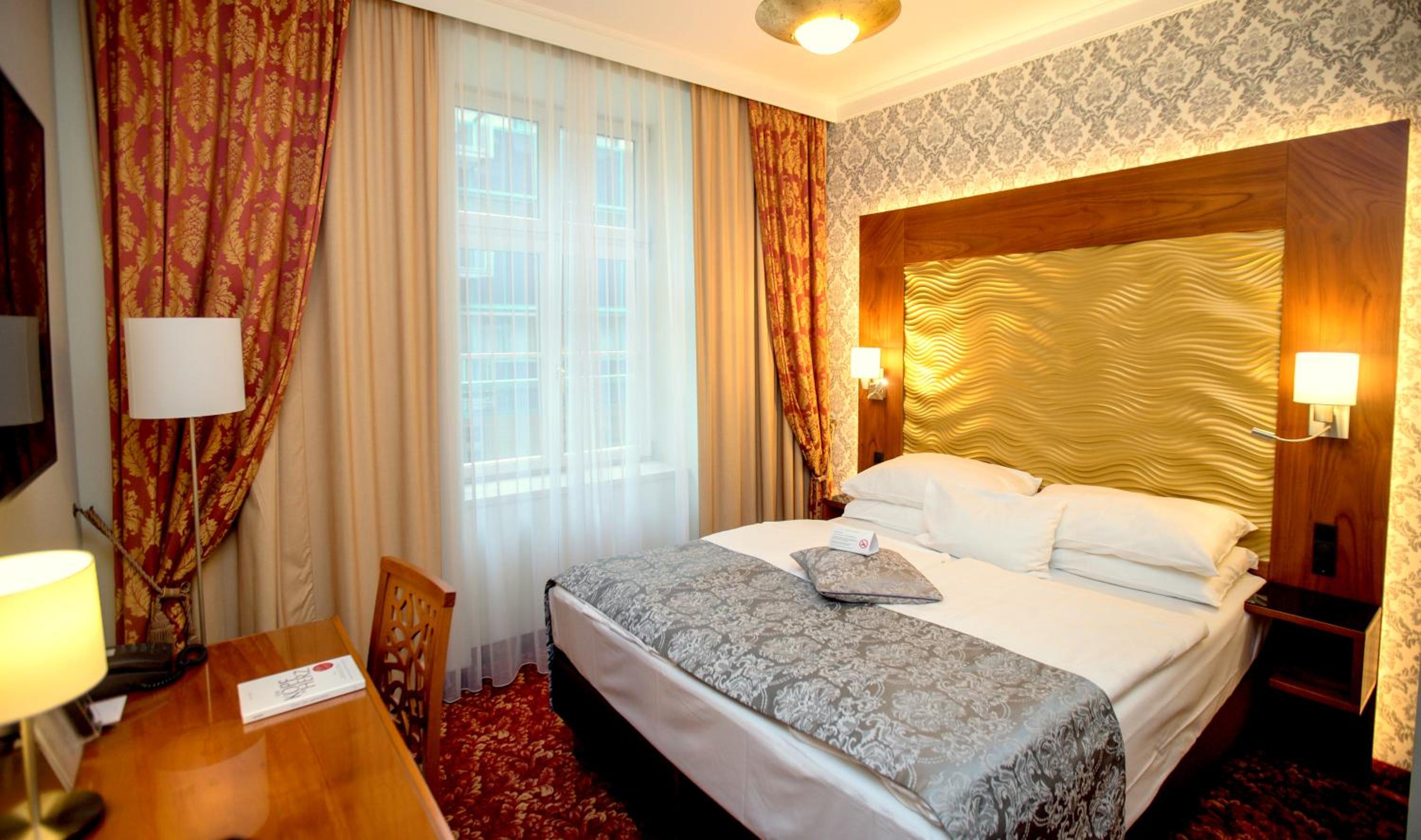 Vice President, Superior, King Bed، Hotel Josefshof am Rathaus 7/10
