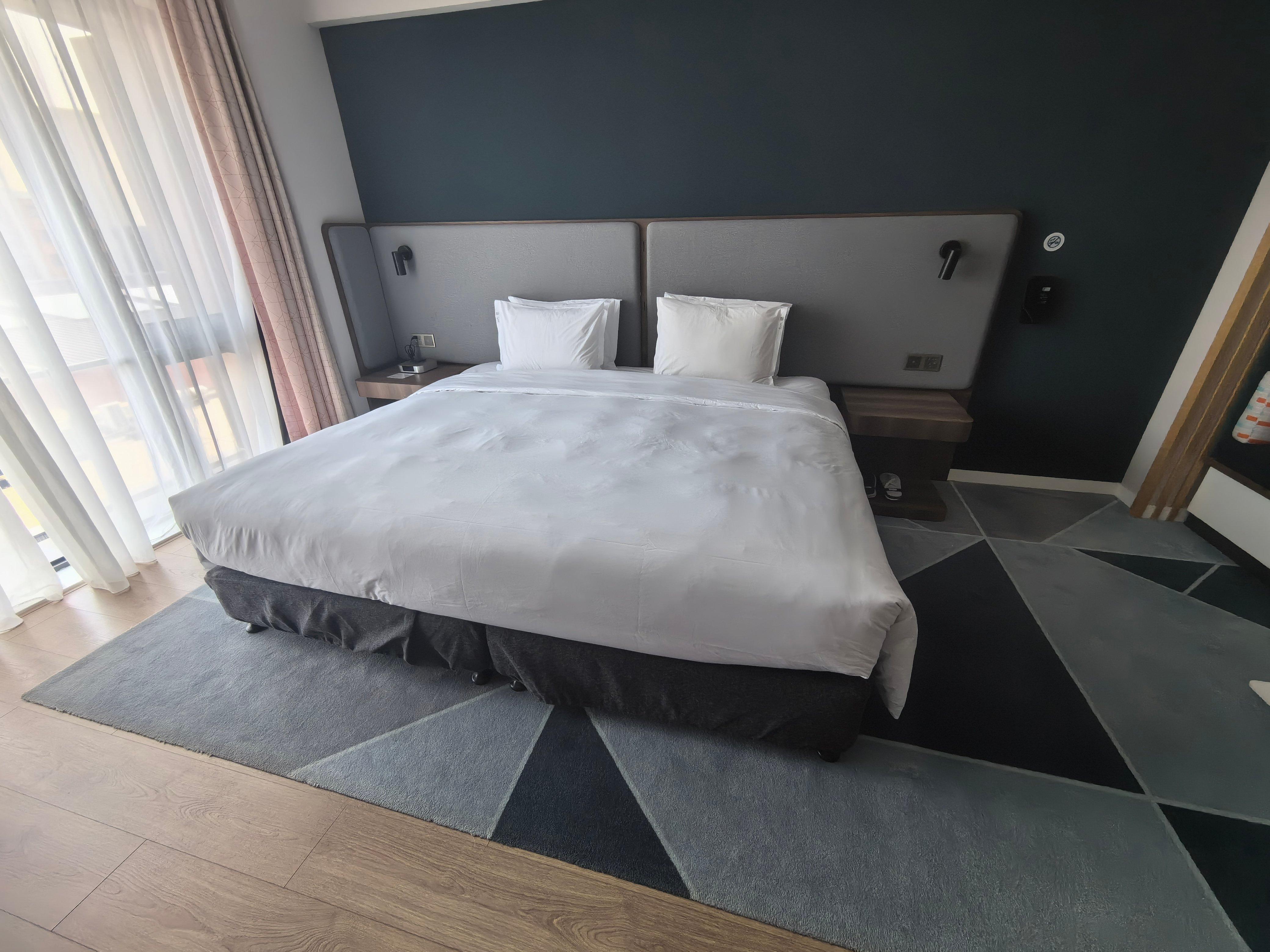 Hollywood, Standard, Twin Beds، Holiday Inn Express Beijing Shijingshan Lakeview 2/3