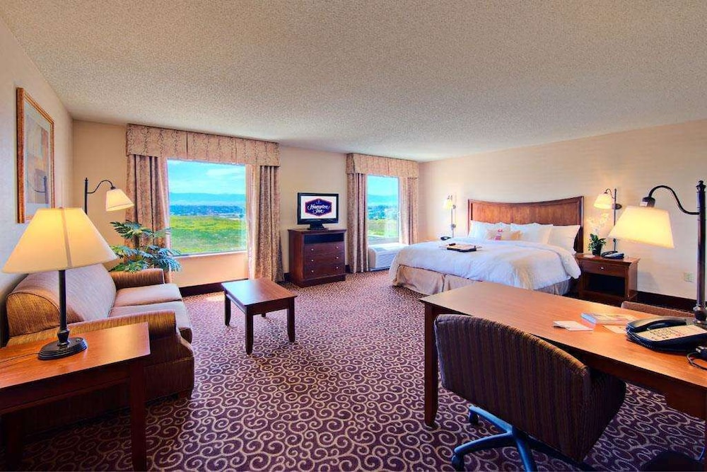 Hampton Inn Sheridan 18/34