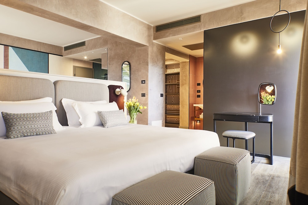 Hotel Villa Pamphili 29/84