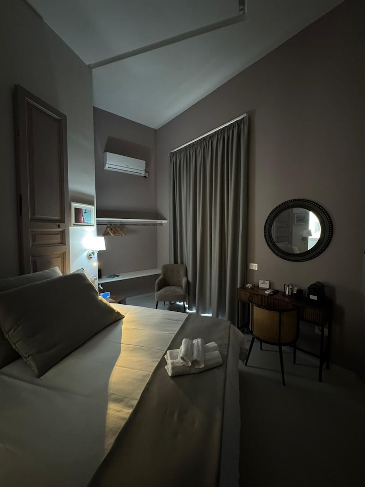 Poerio Station Rooms & Apartment 23/50