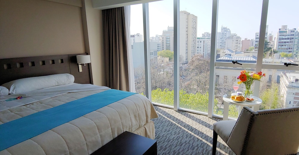 Room, King Bed