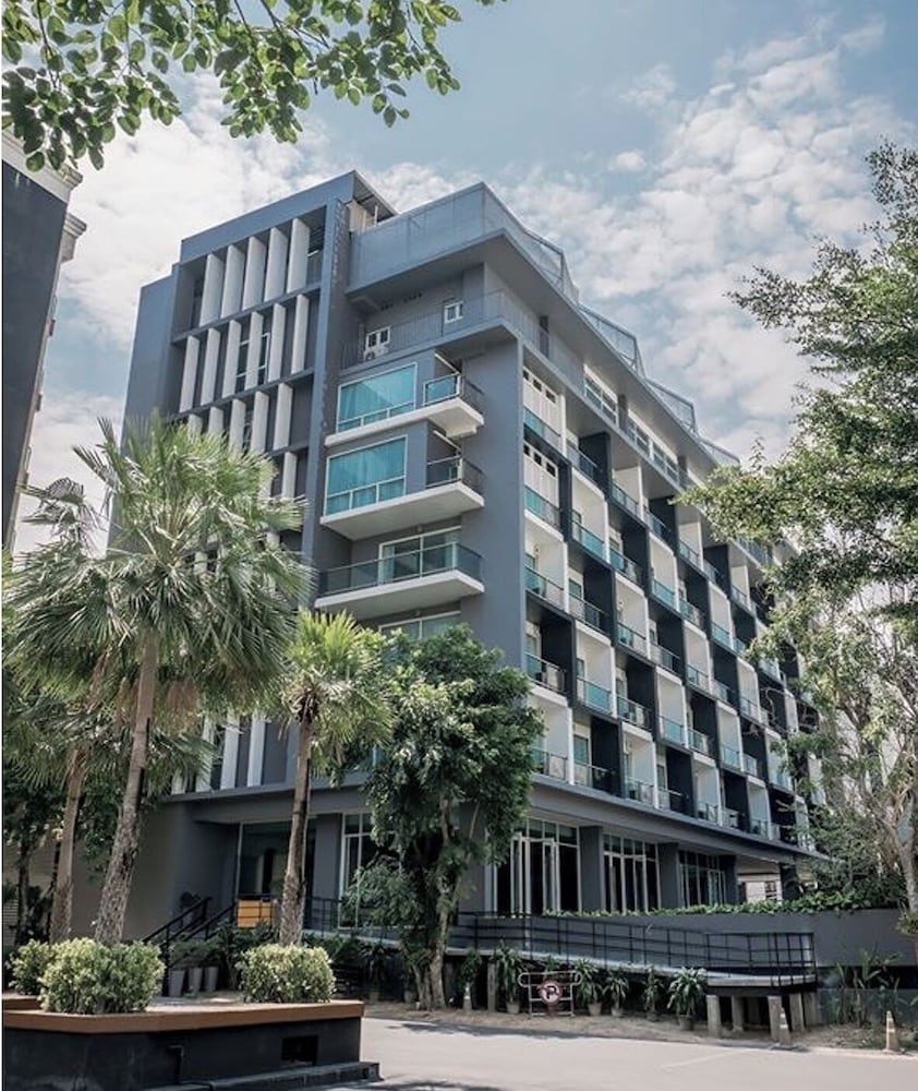 Prima Hotel Pattaya 4/77