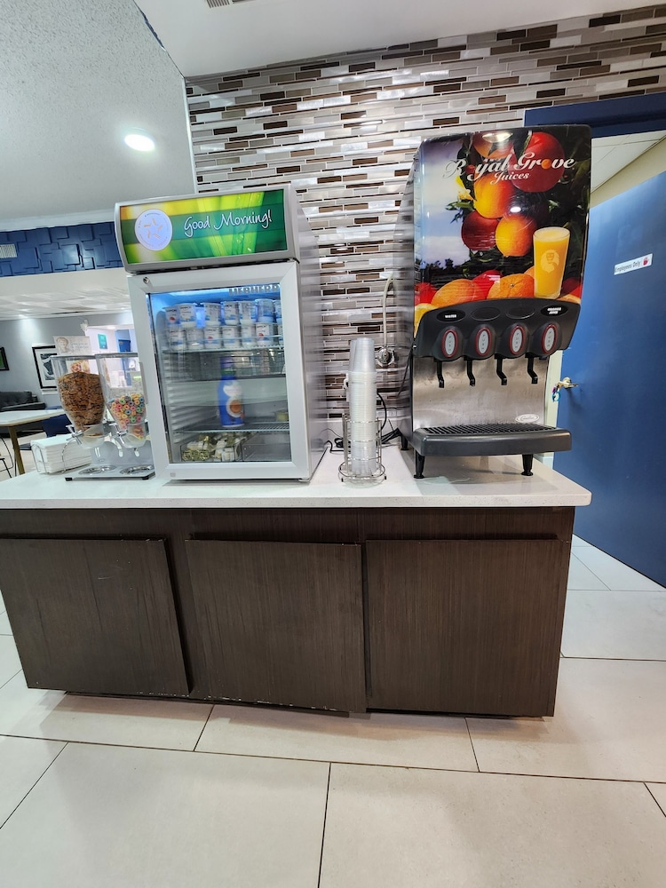 Quality Inn Albany 32/42