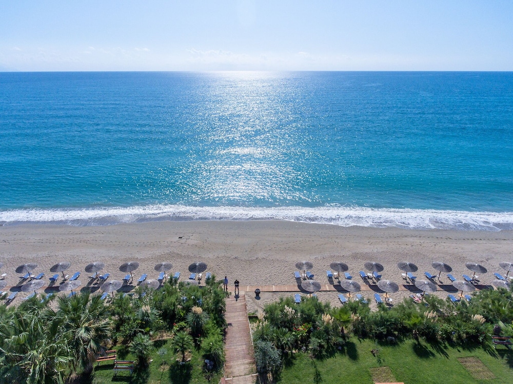 Poseidon Beach 38/54