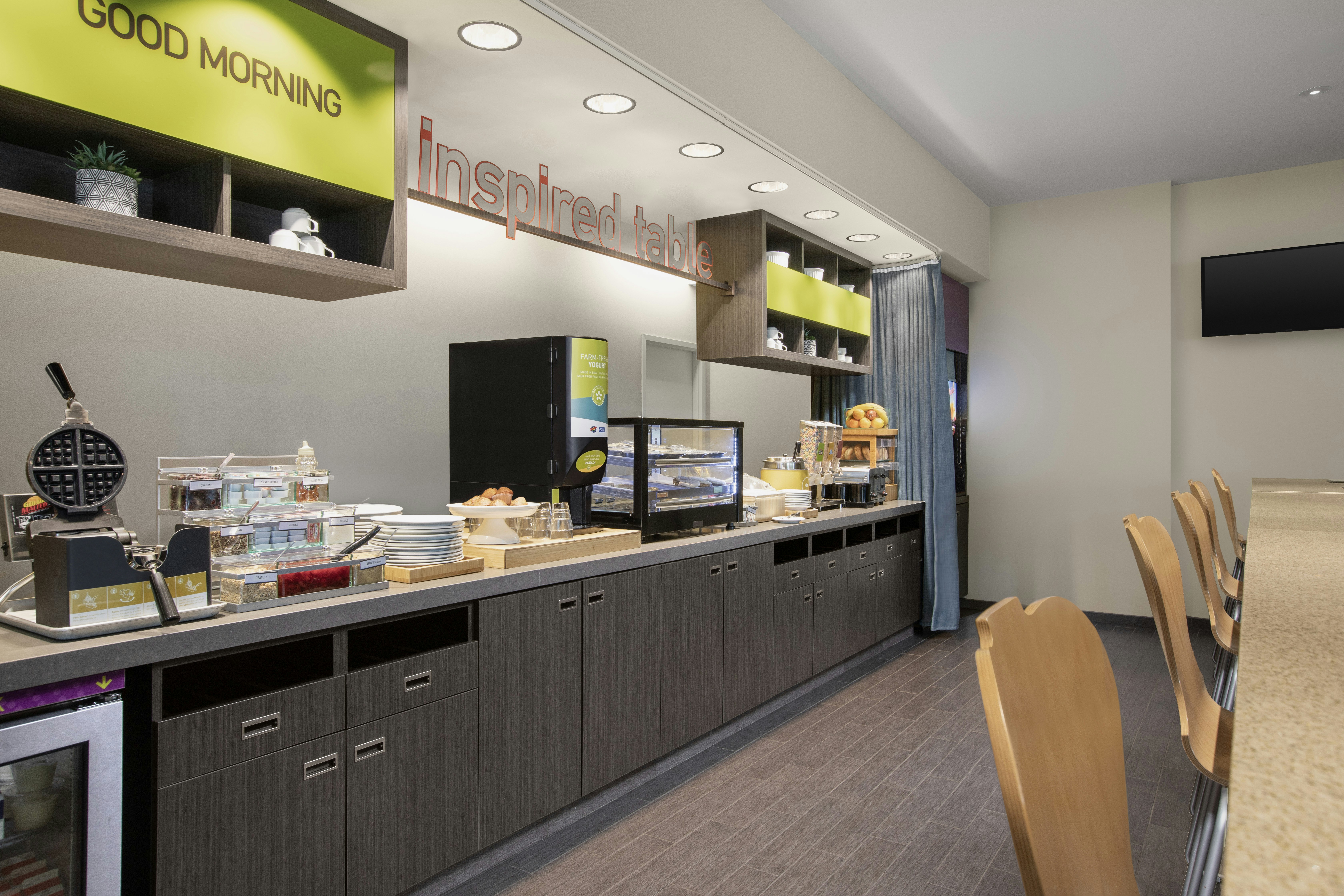Home2 Suites by Hilton Phoenix Tempe, University Research Park 60/66