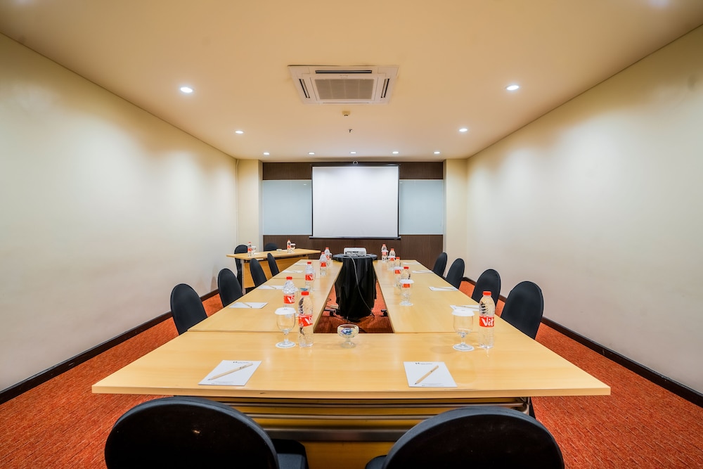 Swiss-Belinn Malang 59/74