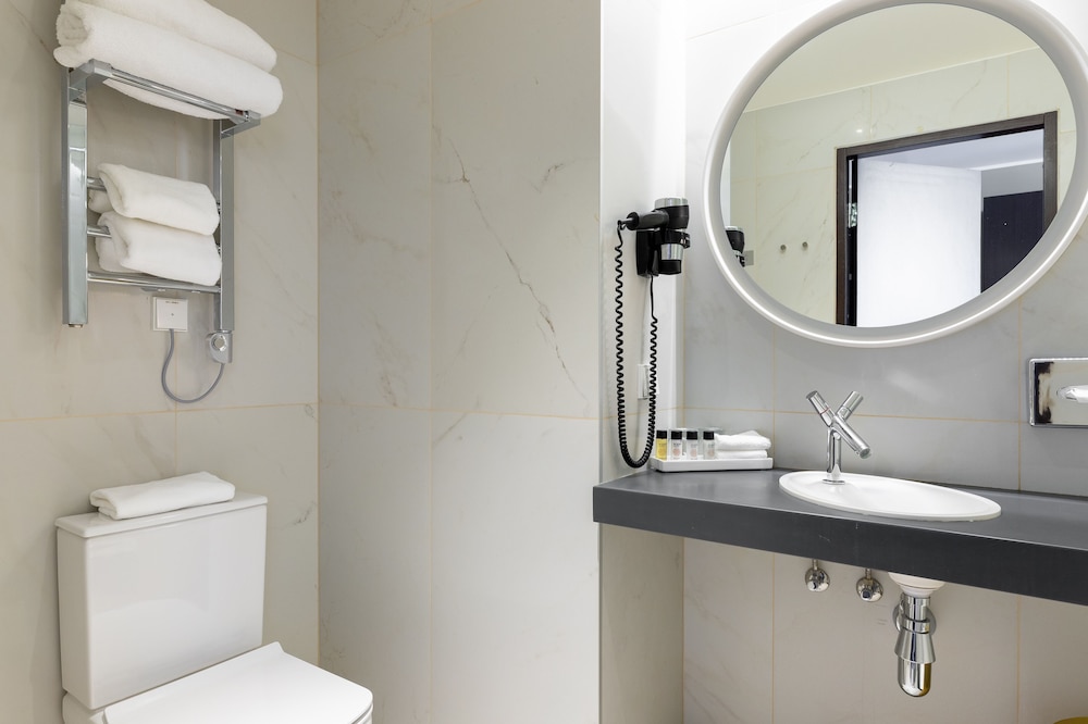 غرفة قياسية بسريرين منفصلين، Palace Hotel Tallinn, a member of Radisson Individuals 8/10