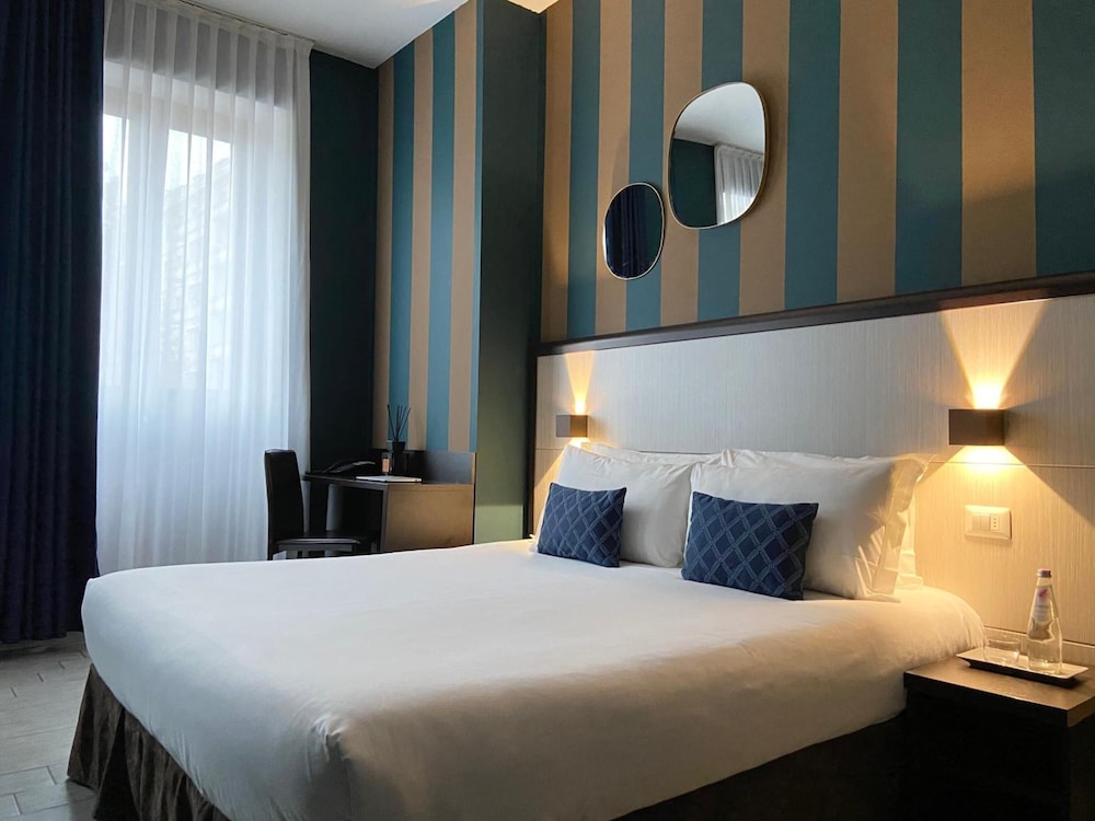 AV Hotel Milano 14/55