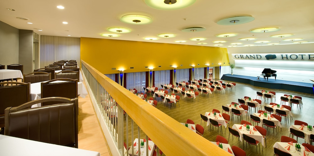 Grand Hotel 45/55