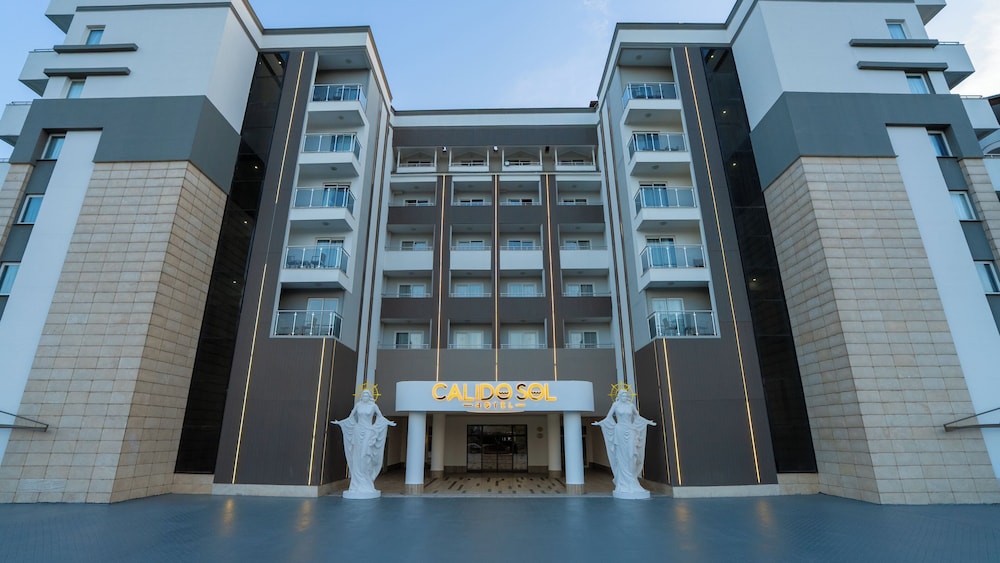 Stella Beach Hotel 4/62