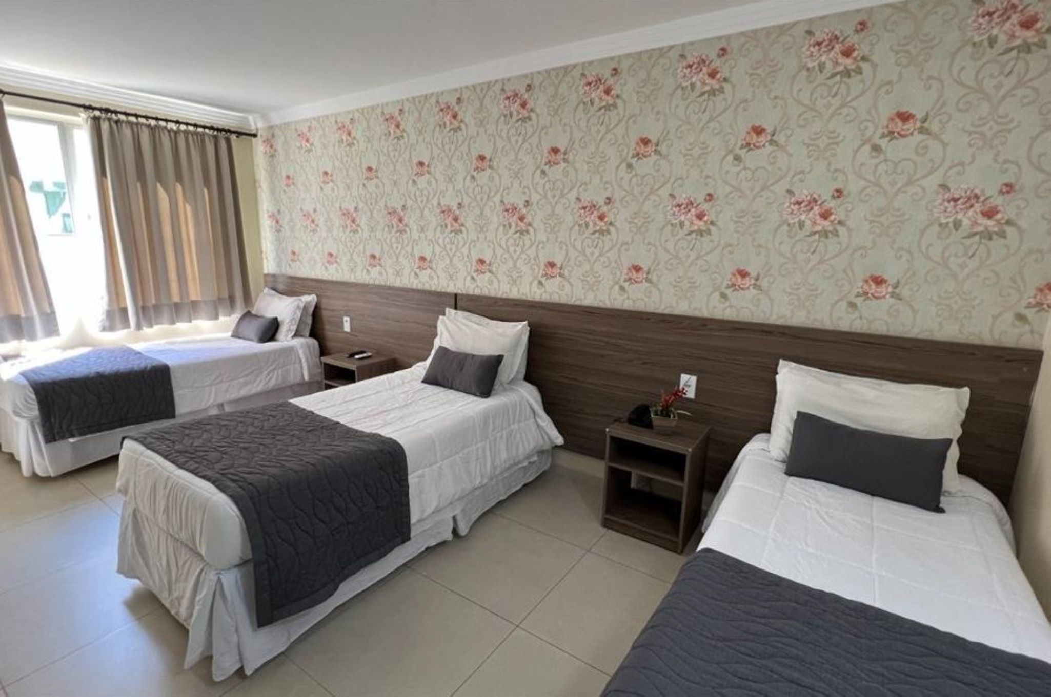 Super, Luxury, Triple, Twin Beds