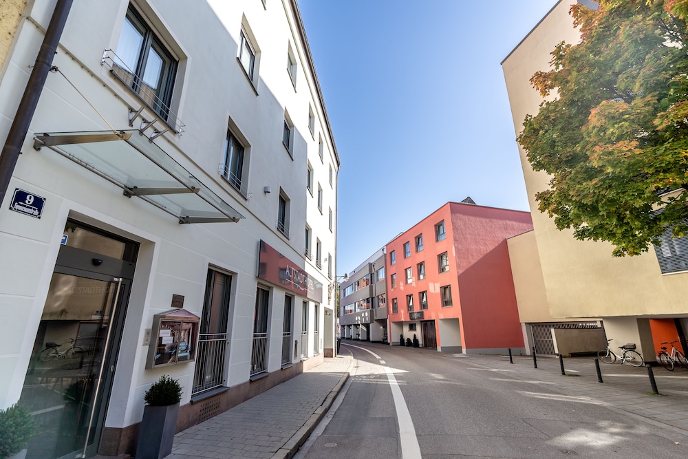 Altstadthotel Guesthouse Die Galerie 28/39