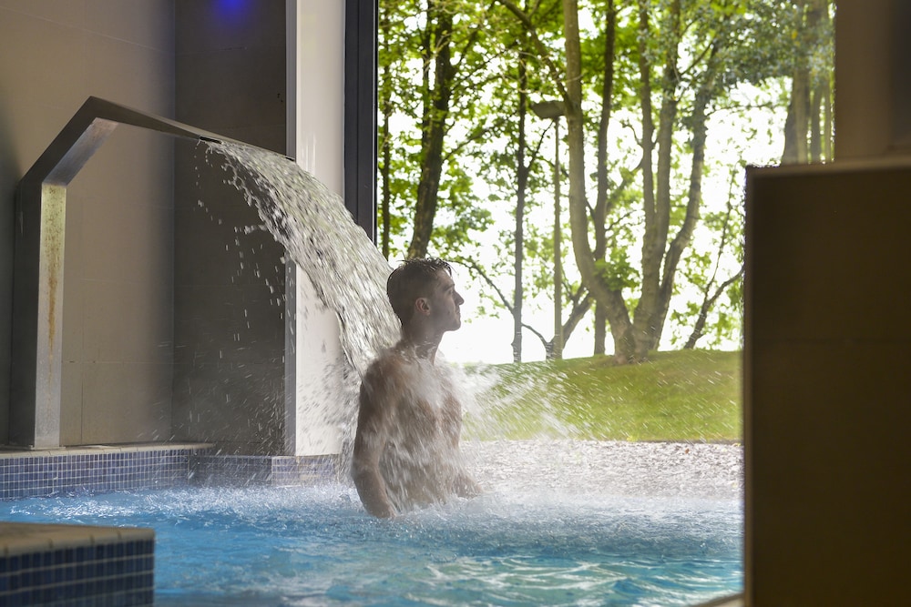 Mercure Manchester Norton Grange Hotel & Spa 25/70