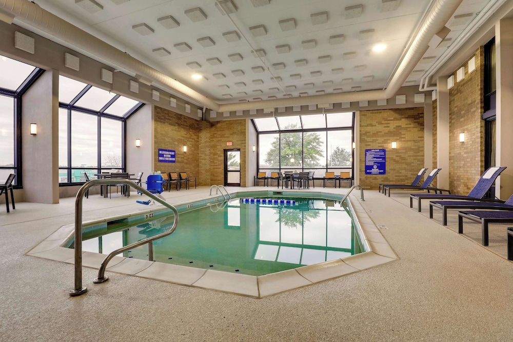 Drury Inn & Suites Cape Girardeau 23/50