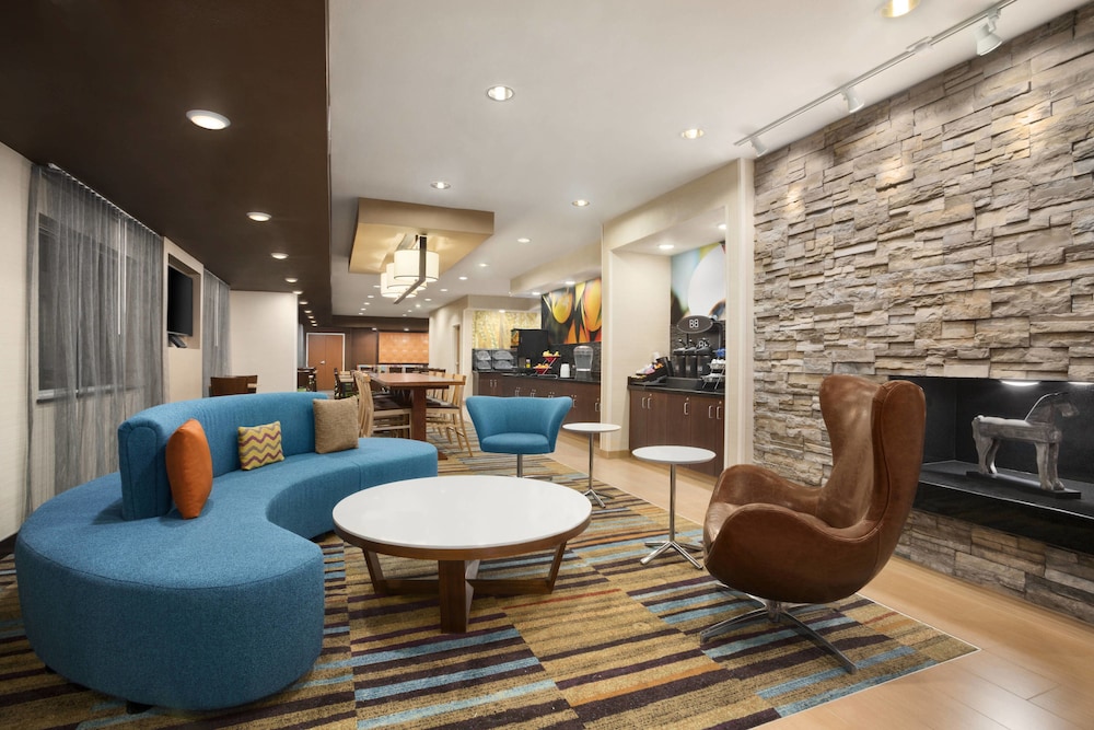 Fairfield Inn Suites Minneapolis St Paul Airport 34/53