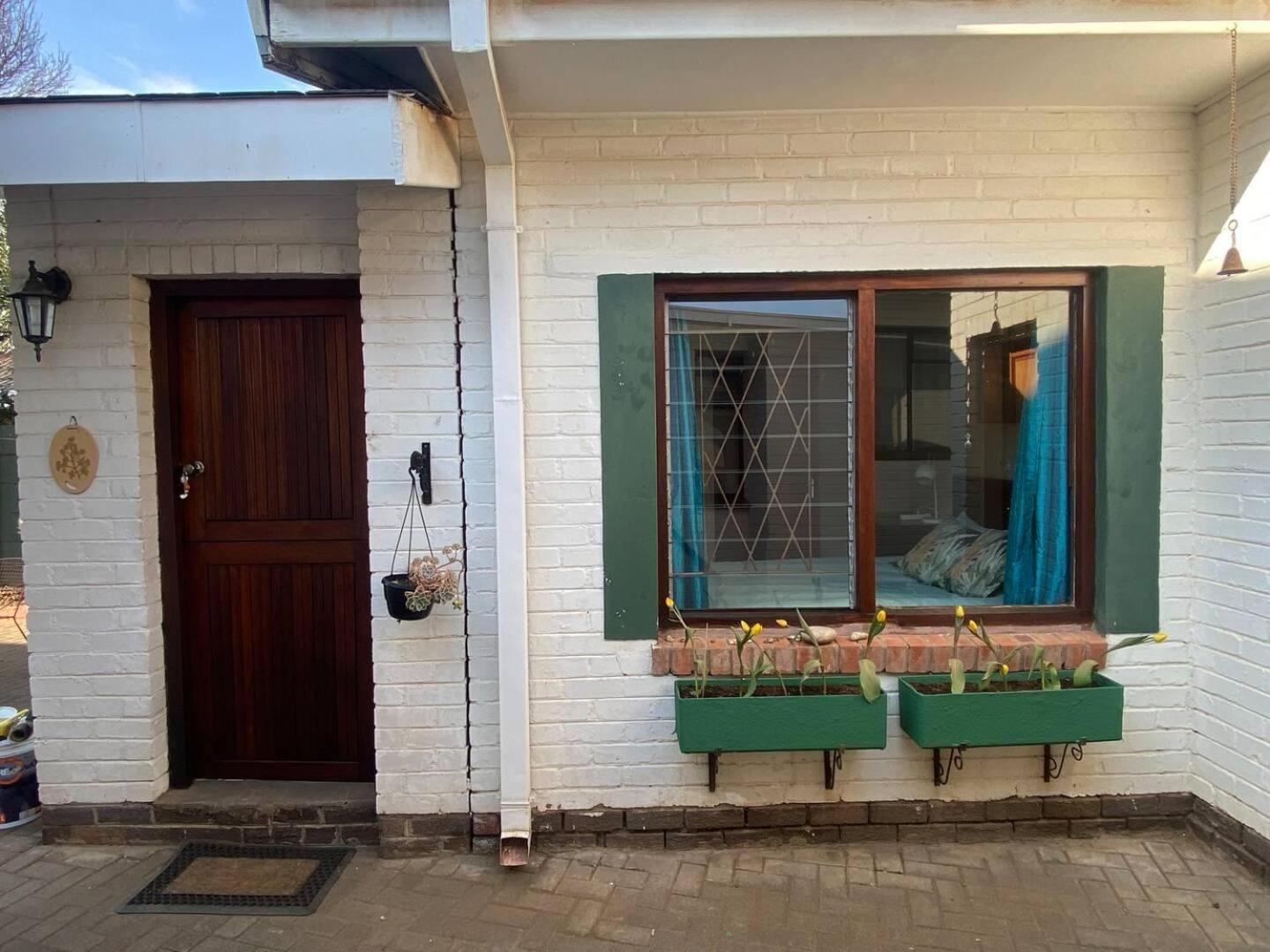 Aloe Guest Rooms 3/24
