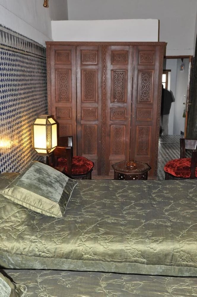 Riad Au 20 Jasmins 5/49