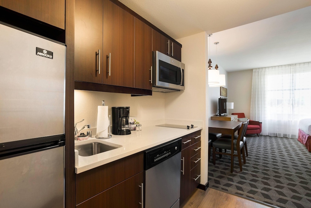 Towneplace Suites San Mateo Foster City 29/30