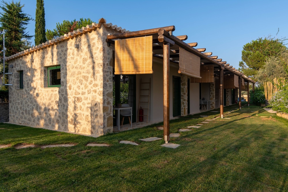 Thermesea Luxury Lodge 61/68