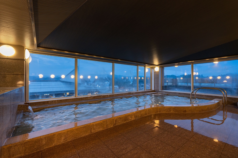 Hida Hotel Plaza 34/63