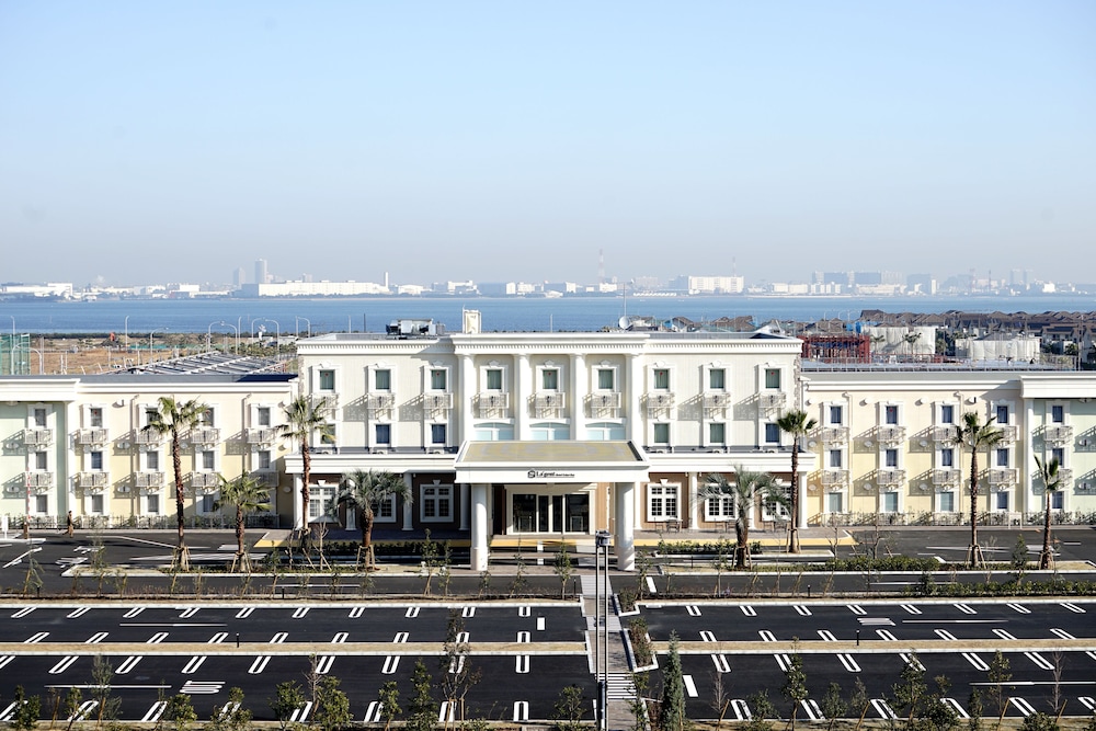 La'gent Hotel Tokyo Bay 53/54