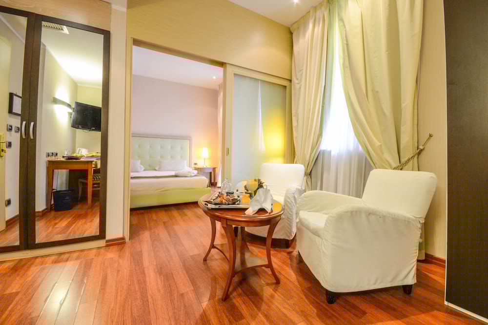 Hotel Master 42/62